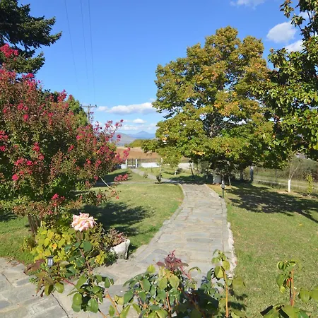 Elysia Villa Khiliodhendron