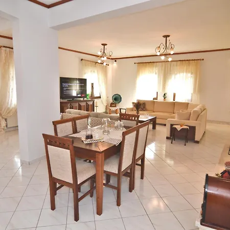 Passion Villa Khiliodhendron