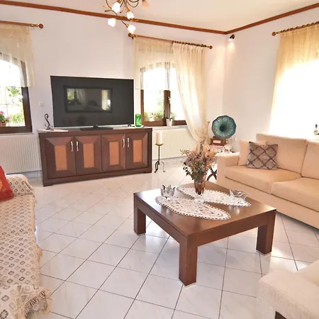 Villa Elysia *